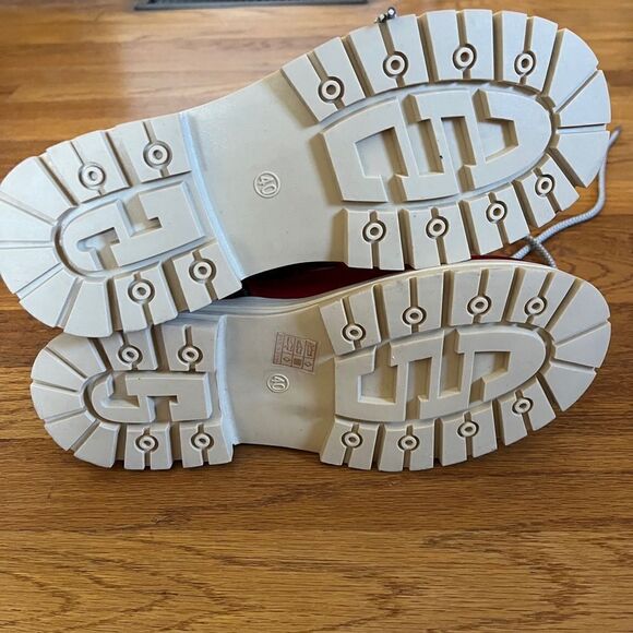 HKR Red Lace Up Boots | Size - Picture 5 of 6